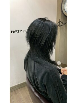 パーティパーティ ヘア(PARTYPARTY hair) ロングウルフハイレイヤー