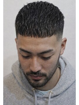 レオ(LEO) クロップ×アイロンパーマ