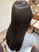 ダスティ 梓川店(Dasty) うるツヤ質感◎上品ナチュラルな美髪ストレート