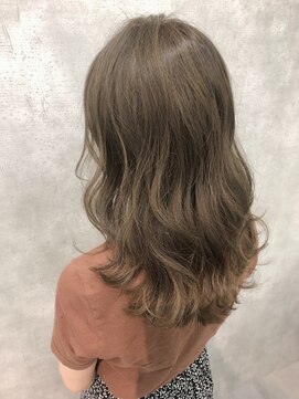 ユニバーストーキョー 池袋西口店(universe tokyo) 【universe tokyo池袋】イルミナカラー/TOKIOトリートメント