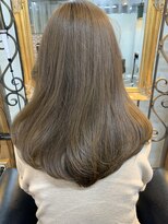 アリュウル 表参道 青山(Allure) 【アッシュブラウン】【品のあるツヤ】水越