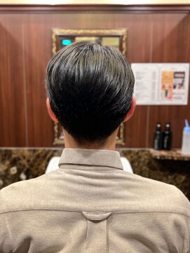 ヒロギンザ 御茶ノ水店(HIRO GINZA) ナチュラルセンターパート/御茶ノ水/ツーブロック