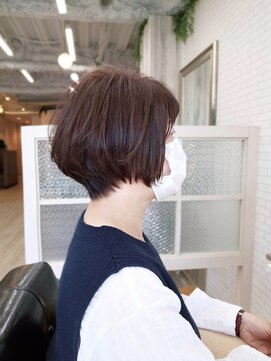 プレジール (Plaisir) 大人の小顔ショートボブ 30代40代50代60代 白髪染め 前髪あり