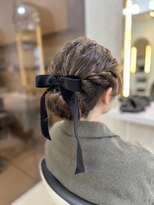 フレア(FLAiR) お呼ばれパーティーヘアセットシニヨン