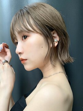 キュー 銀座(cue) ぱつっとラインのくびれボブ