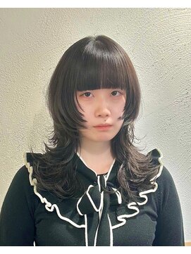 ブローチ(BroocH) たっぷり外ハネウルフ