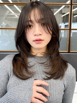 ソア 渋谷(soar) 【艶感★シースルーバング】韓国 髪型 大人可愛いウェーブ巻き髪