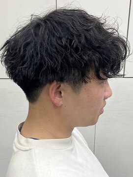 フイ 恵比寿(Hui) 波巻きパーマ/刈り上げマッシュ/メンズパーマ