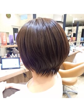 ヴィサージュ ユニール(VISAGE unir) 【佐々木】丸みショートつやつやヘア☆