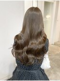 ・黒髪クラゲヘアーオリーブグレー小顔ココアベージュ