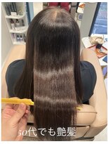 ひゃっか(100華)&nbsp;艶髪ストレートヘア