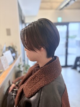 ミミ(Mimi) ツーブロックショート