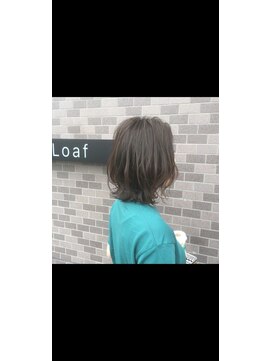 Loaf【ローフ】 外ハネミディアム