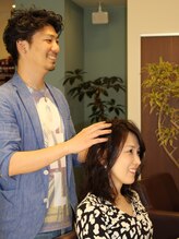 フリーリー(freely)