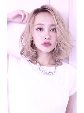 テイラー(Taylor) [Taylor] LAガール風xハイトーンベージュ