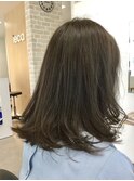 ミディアムボブ