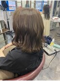 透明感！オリーブベージュカラー