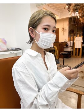 トネリコ(toneriko) ブロンドの切りっぱなし。