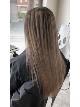 ラフ 難波店(LAFF) #黒髪#ボブルフ#ネビージュ#小顔#ワンレン