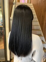 アヴァンス 天王寺店(AVANCE.) カーキブラック×透明感