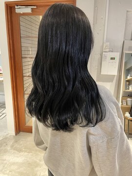 コフィー バイ メルト 吉祥寺(cofy by melt) 【松本咲花】ブリーチなし韓国風ブルーブラックグレージュ暗髪