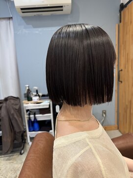 エルモ(ELMO) パッツンストレート