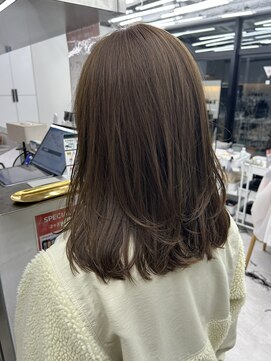 ビューナゴヤ 名駅(VIEW NAGOYA) 黒髪/ボブルフ/小顔/レイヤーカット/ミディアムレイヤー