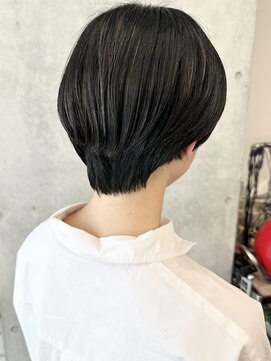 モリオ(morio) ＊大人ショートボブ大人かわいい丸みショート前髪あり30代40代1