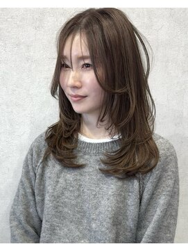 アフター(after) 10代.20代.30代レイヤーカット/韓国ヘア/ワンホンヘア