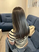 クレヨン ケース(Crayon case)&nbsp;オリーブグレージュ×つやつやストレート20代大人可愛いロング