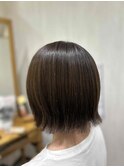 秋先取り切りっぱなしボブ