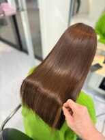 ヴィヴィー 福岡天神店(VIVIE) ツヤ縮毛矯正