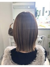 ツーバイヘアーズチーク(2 by hair. s chic)&nbsp;ロブ×オリーブグレージュ