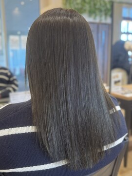 オリーブカラー