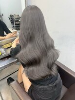 オズ 郡山駅前店(OZ)&nbsp;郡山で話題の髪質改善周りと差がつくラベンダーグレージュカラー