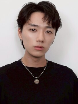 メンズサロン ガウディ 三宮店(men's salon Gaudi) メンズカット×刈り上げツーブロック×韓国風