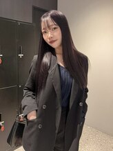 モク(mok)&nbsp;韓国暗髪★光に透けるとほんのりブルーのブルーブラック
