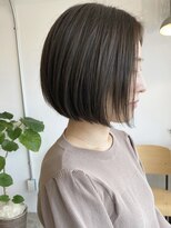 ヤエ(yae)&nbsp;オリーブアッシュのボブ