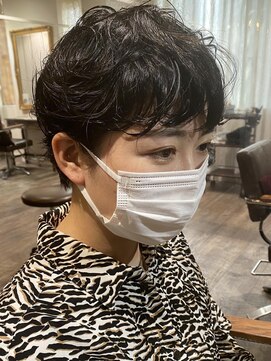 ジェムバイアルテフィーチェ(gem by artefice) マッシュショート×パーマ☆マッシュパーマ☆アッシュブラック