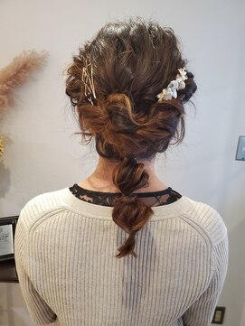 アンテシニヨン(Un the Shiniyon) ロブセット