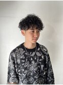 メンズの波巻きスパイラルパーマ
