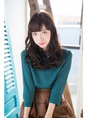 大人かわいい/レイヤーロング/グレーベージュ/前髪パーマ/幡ヶ谷