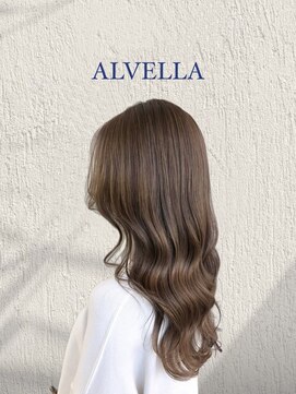 アルベラ(ALVELLA) 艶髪ブラウン