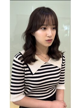 アメリ バイ アピッシュ(Amelie by apish) 韓国風パーマ/ミディアムパーマ/コテ巻きパーマ