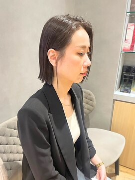 ジルバイジアン(JILL by GIEN) 大人ぱっつんボブ@sarina