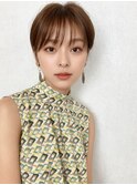 小顔似合わせカット耳かけショートエモージュ可愛いブルーカラー