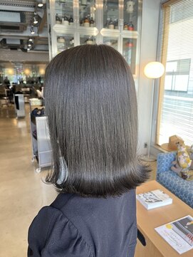 オーガニック リブ 川越(organic+live) ◎うる艶オリーブグレージュ×髪質改善外ハネボブ