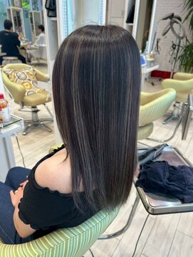 ビス リアン 川口店(Vis lien) 20代30代透明感◎ブリーチカラー×小顔レイヤーカット