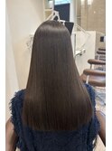 美髪ストレートロング