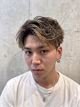 リベルテ 京橋(Liberte) 夏メンズセンターパート◎爽やか束感ショート刈上げ